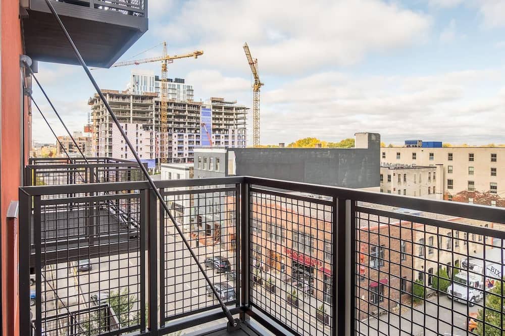 Photo of Patio Balcony in Nicollet Island