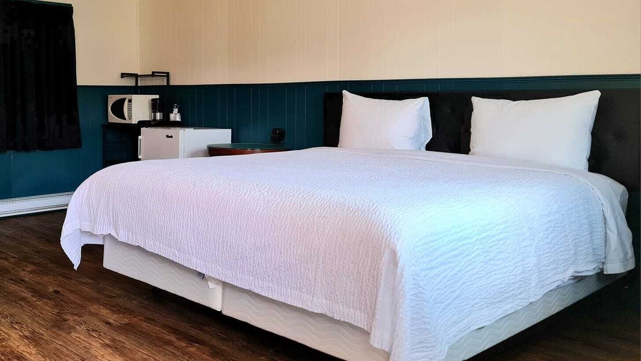Photo of Bedroom in Schreiber