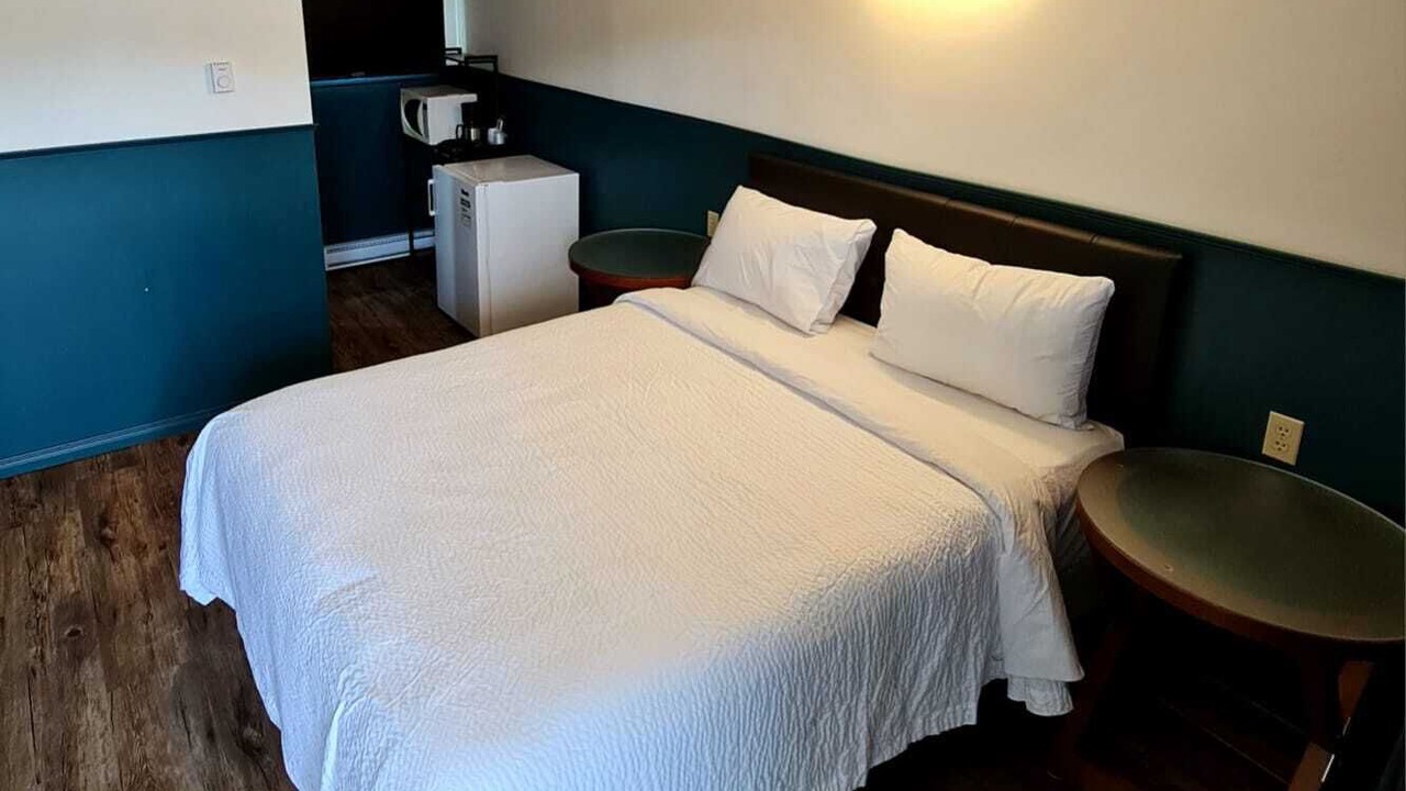 Photo of Bedroom in Schreiber
