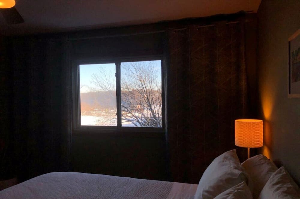 Photo of Bedroom in Stillwater