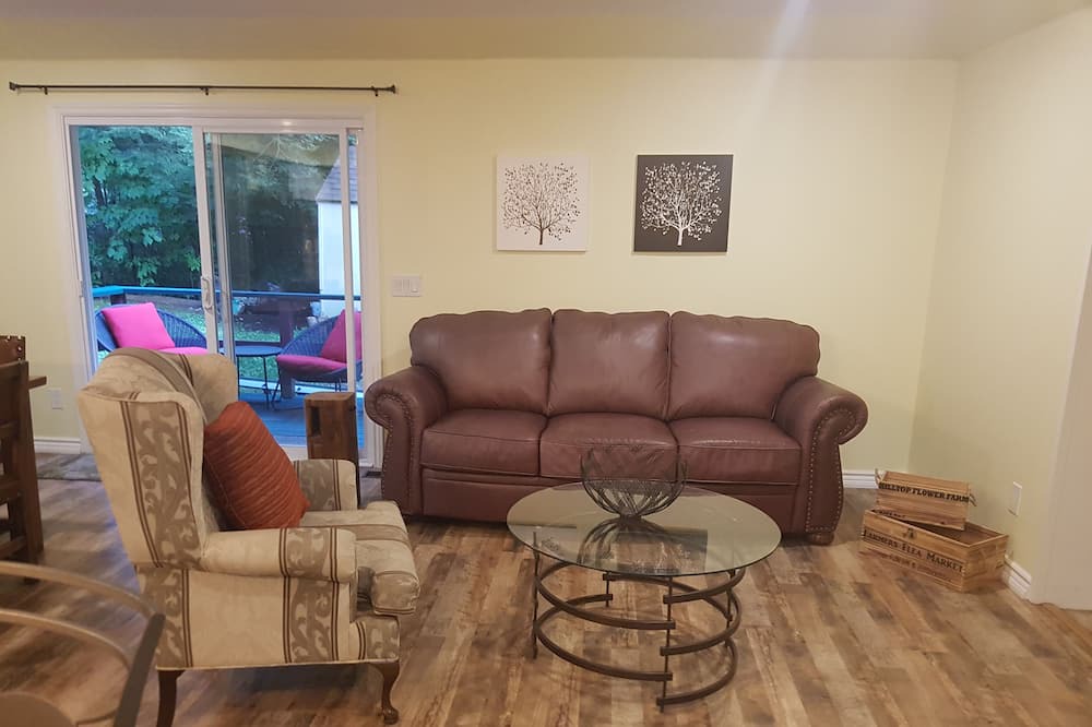Photo of Livingroom in Balm Beach