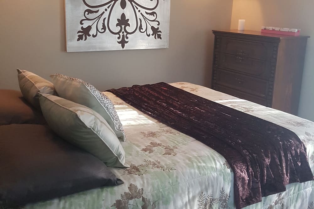 Photo of Bedroom in Balm Beach