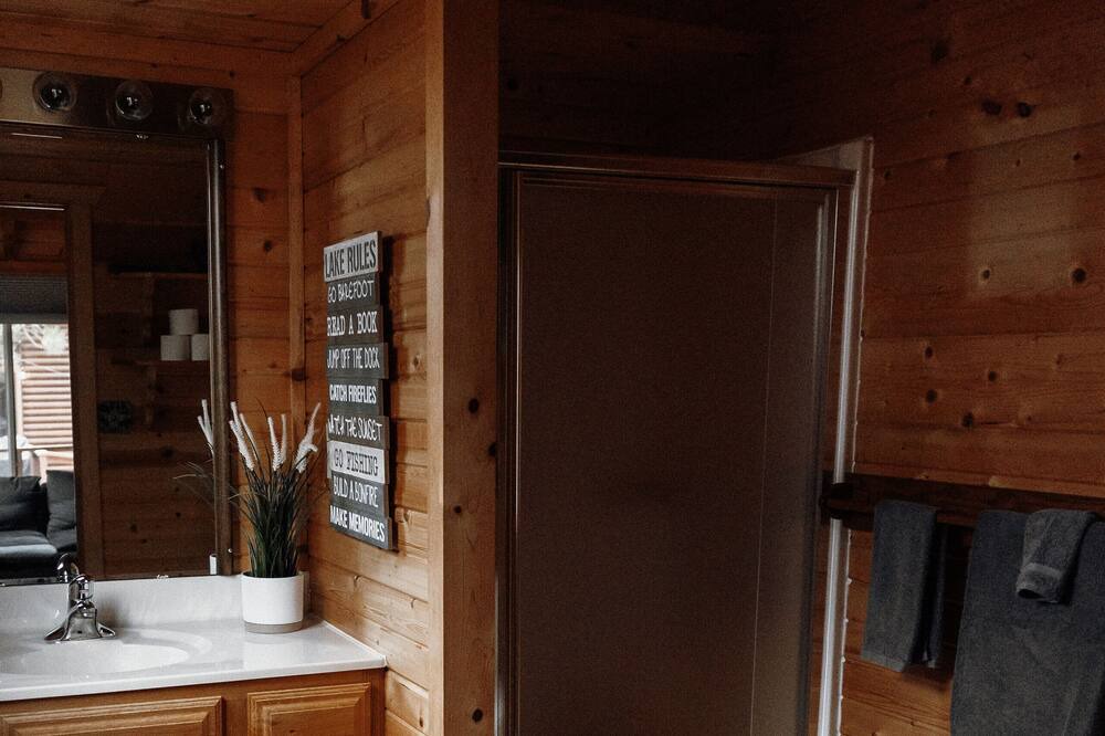 Photo of Bathroom in Crosslake