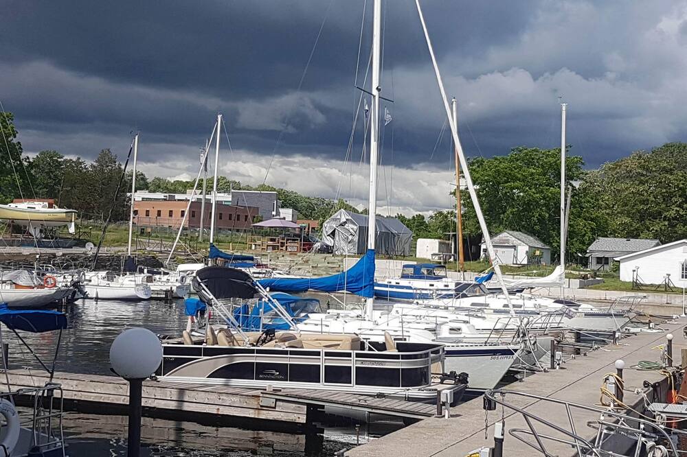 Photo of Outdoor in Belleville