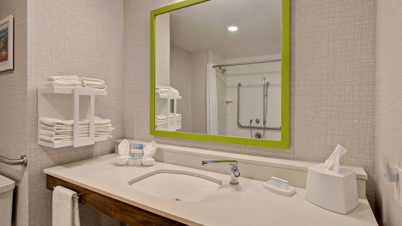 Photo of Bathroom in Brockville
