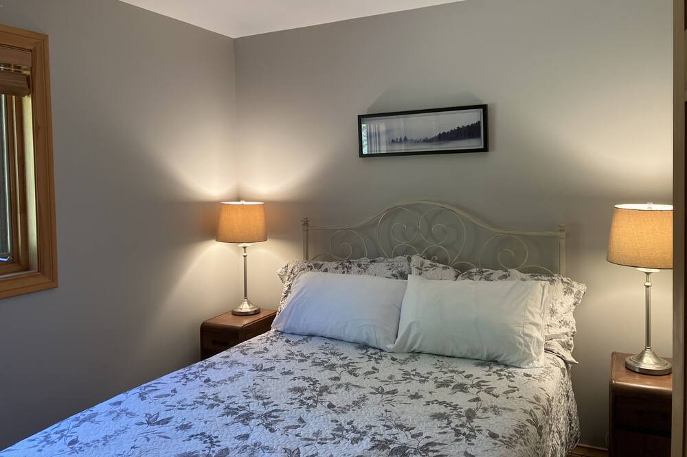 Photo of Bedroom in Carling