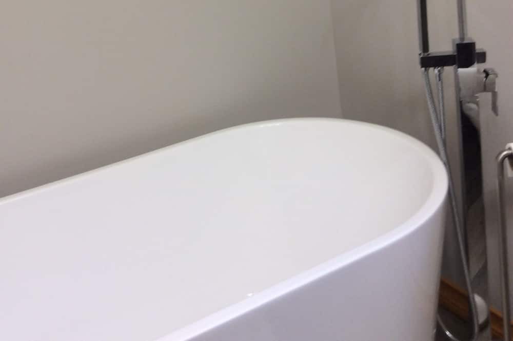 Photo of Bathroom in Carling