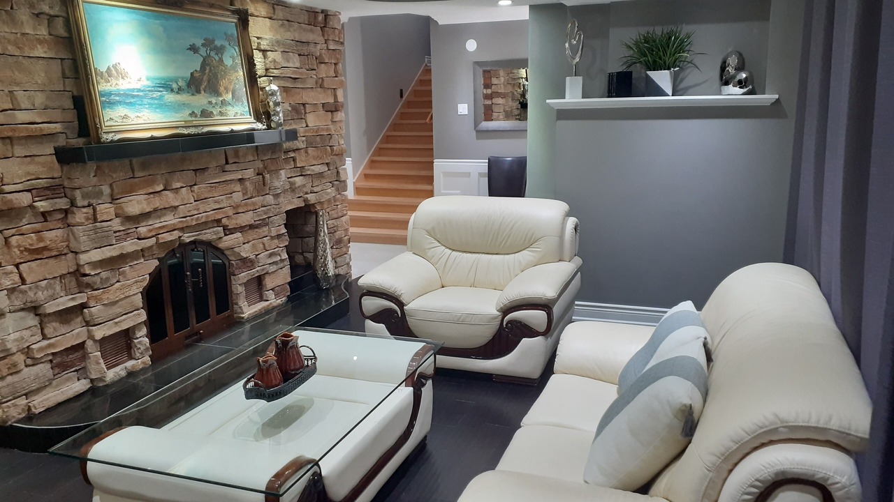 Photo of Livingroom in Whitby