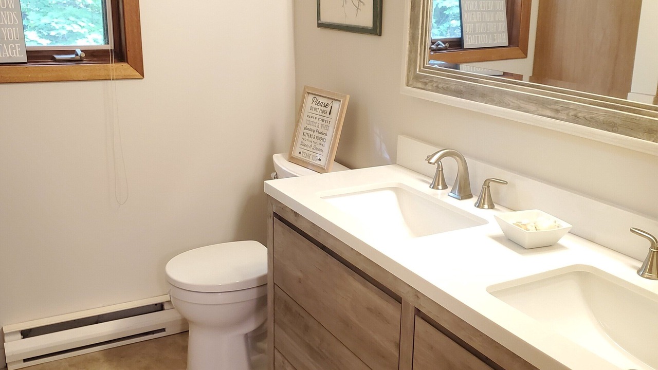 Photo of Bathroom in Catchacoma