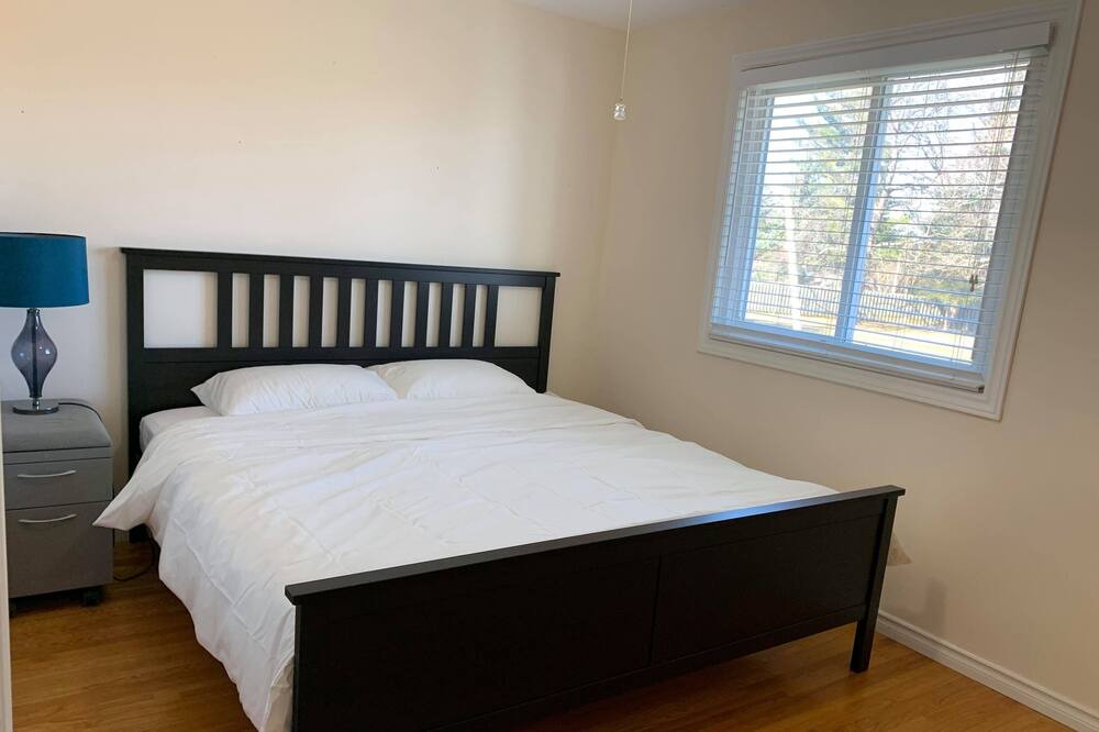 Photo of Bedroom in Grantham