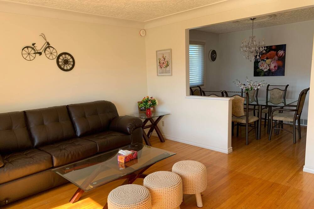 Photo of Livingroom in Grantham