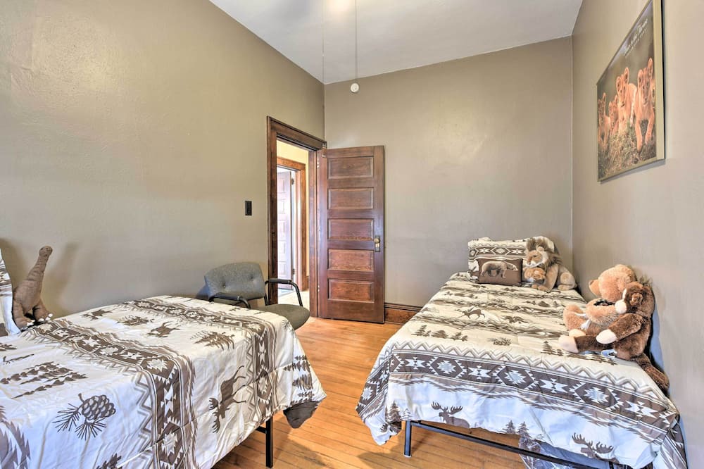 Photo of Bedroom in Buffalo