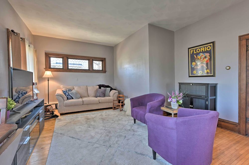 Photo of Bedroom in Buffalo