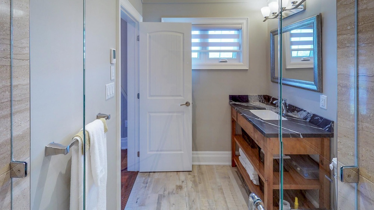 Photo of Bathroom in Pointe au Baril