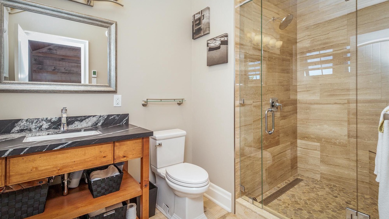 Photo of Bathroom in Pointe au Baril