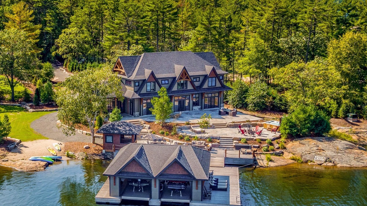 Photo of Outdoor in Pointe au Baril