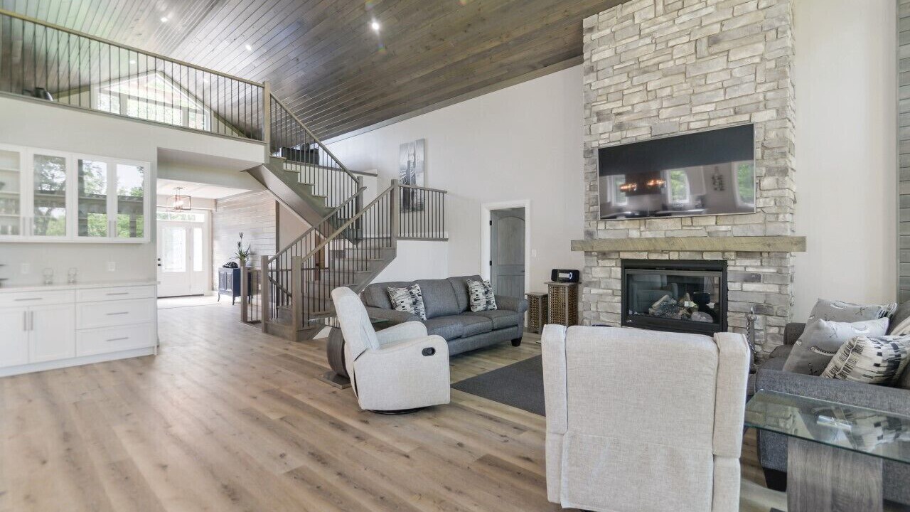 Photo of Livingroom in Centre Hastings