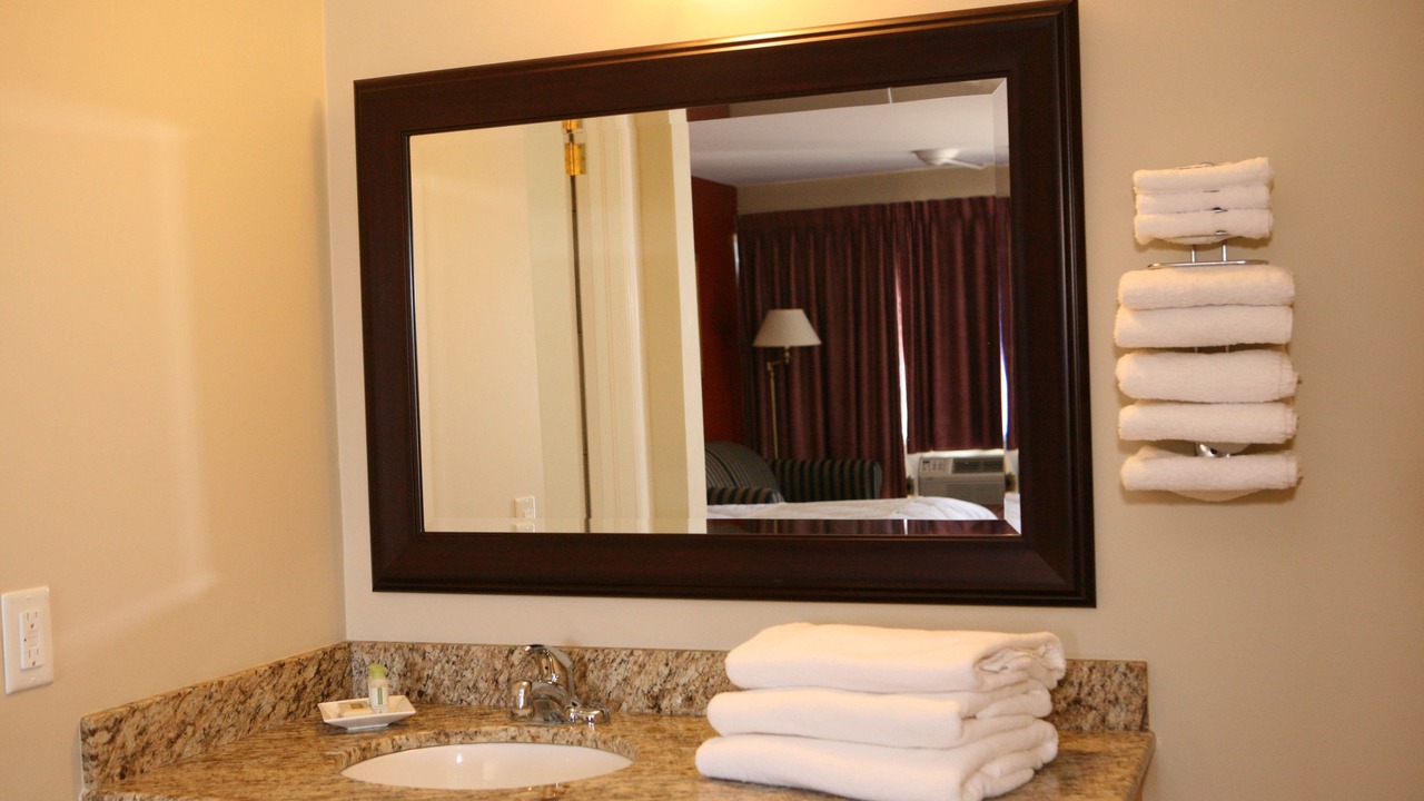 Photo of Bathroom in Chatham-Kent