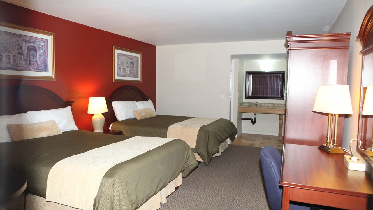 Photo of Bedroom in Chatham-Kent