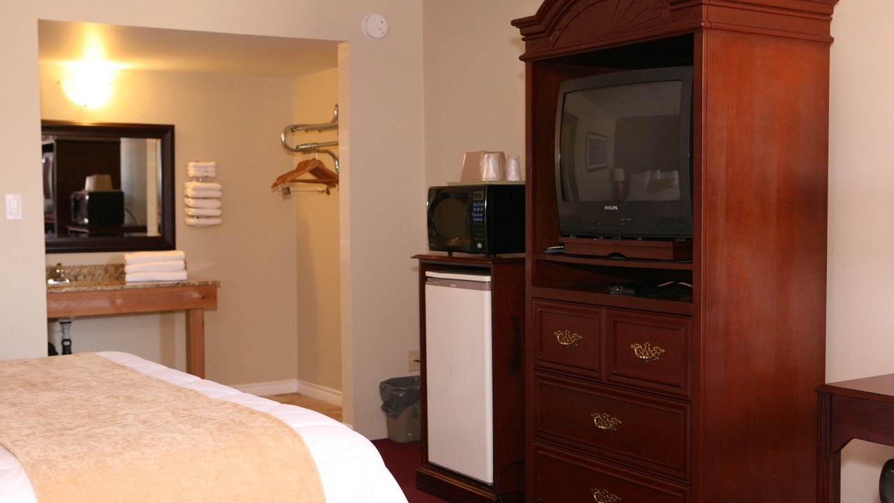 Photo of Bedroom in Chatham-Kent