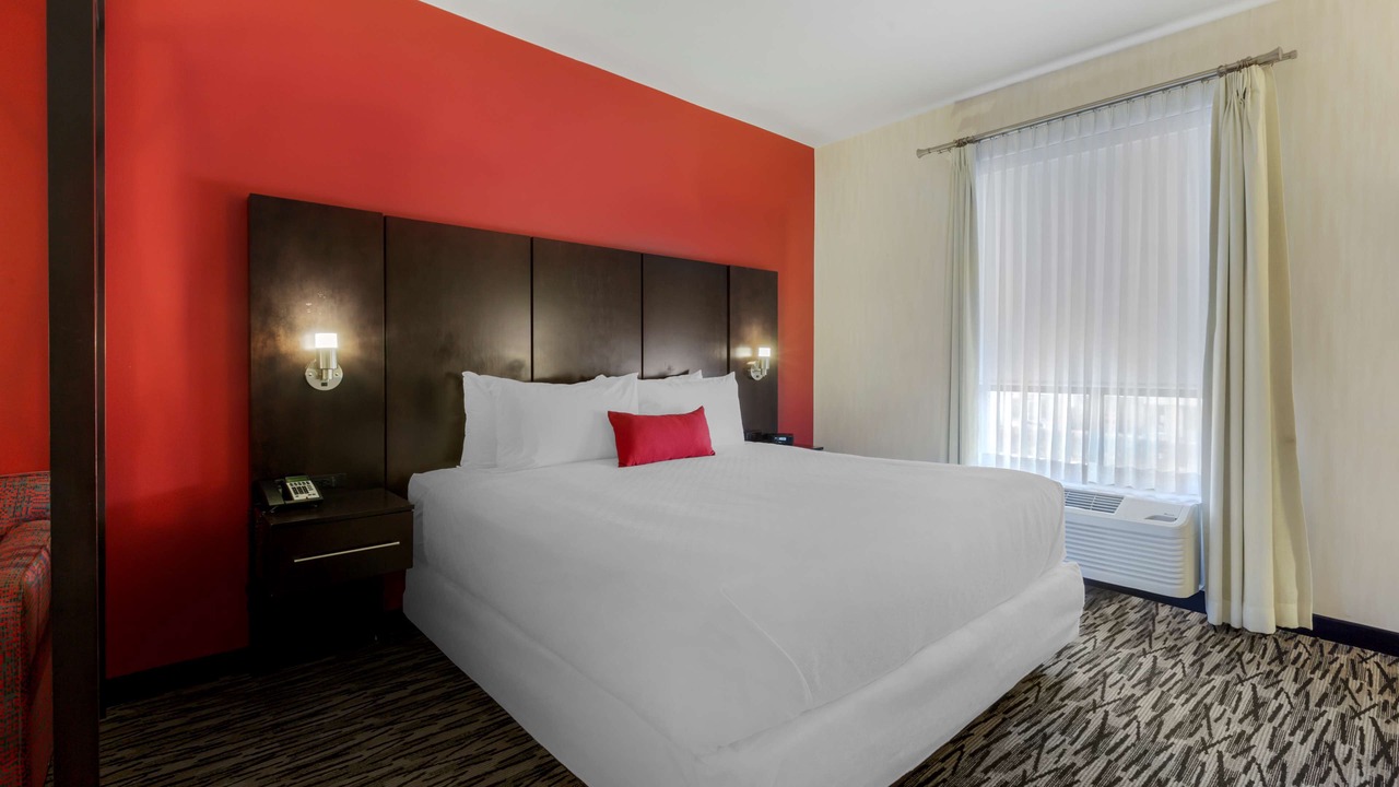 Photo of Bedroom in Hamilton