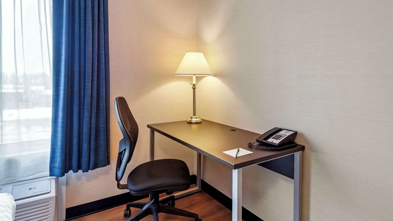 Photo of Bedroom in Industrial Park