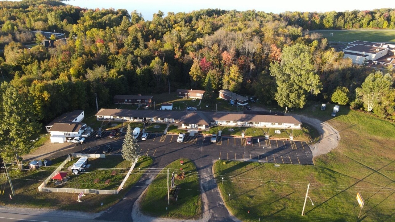 Photo of Outdoor in Pembroke