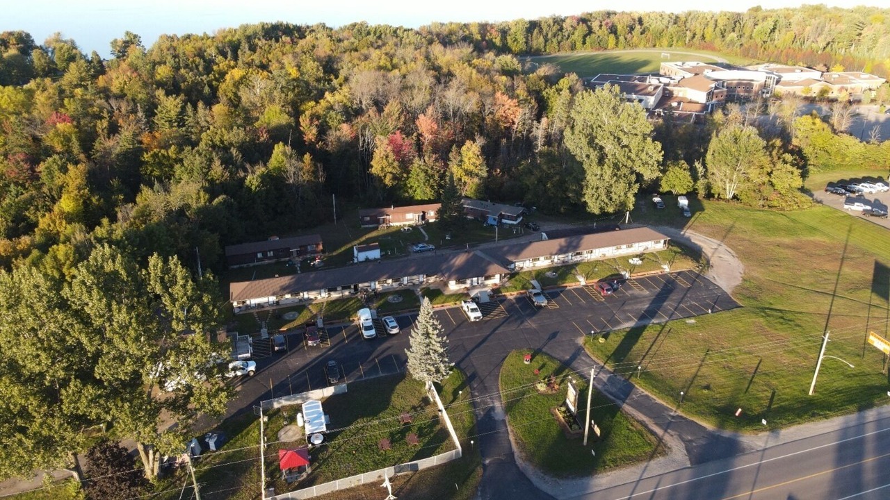 Photo of Outdoor in Pembroke