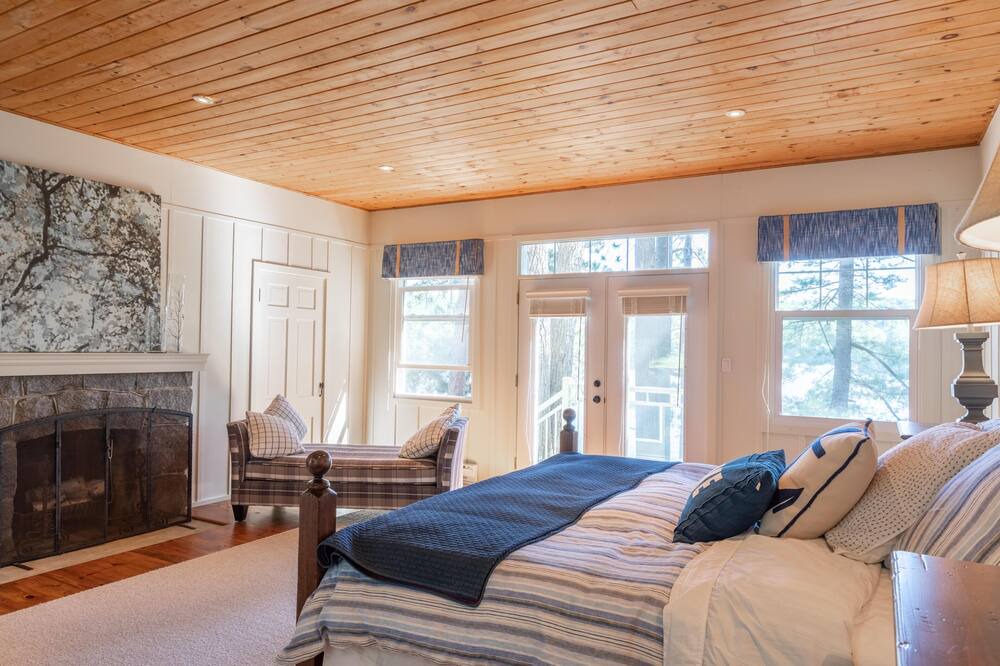 Photo of Others in Rosseau