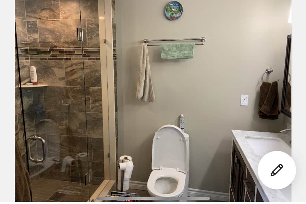 Photo of Bathroom in Scotia