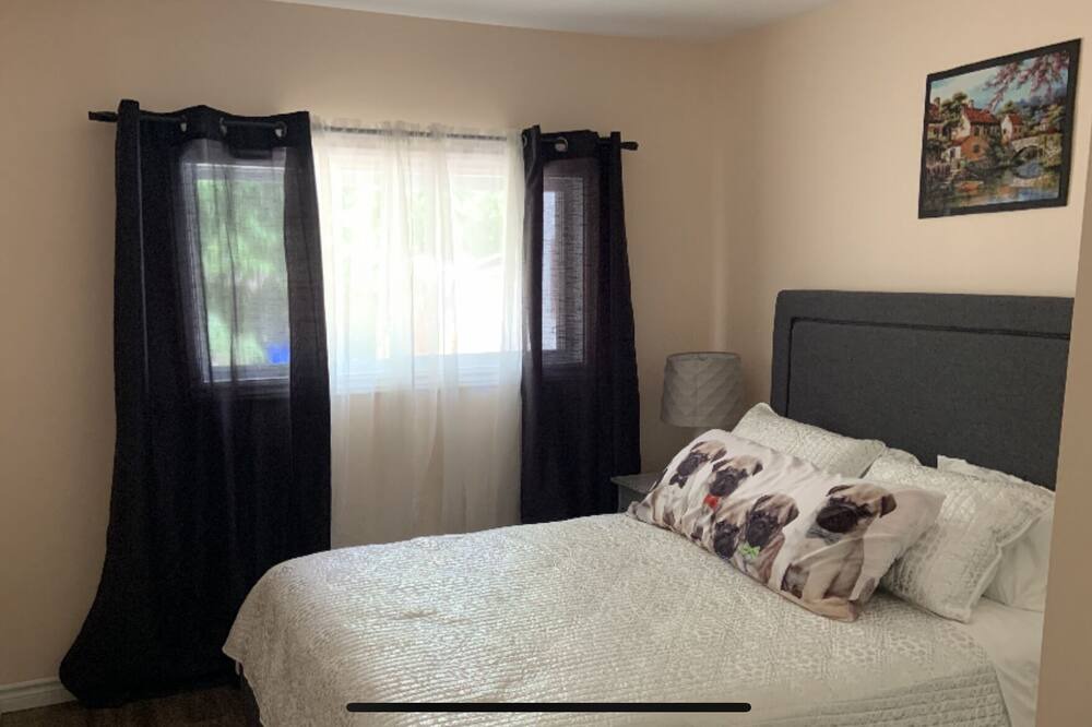Photo of Bedroom in Scotia