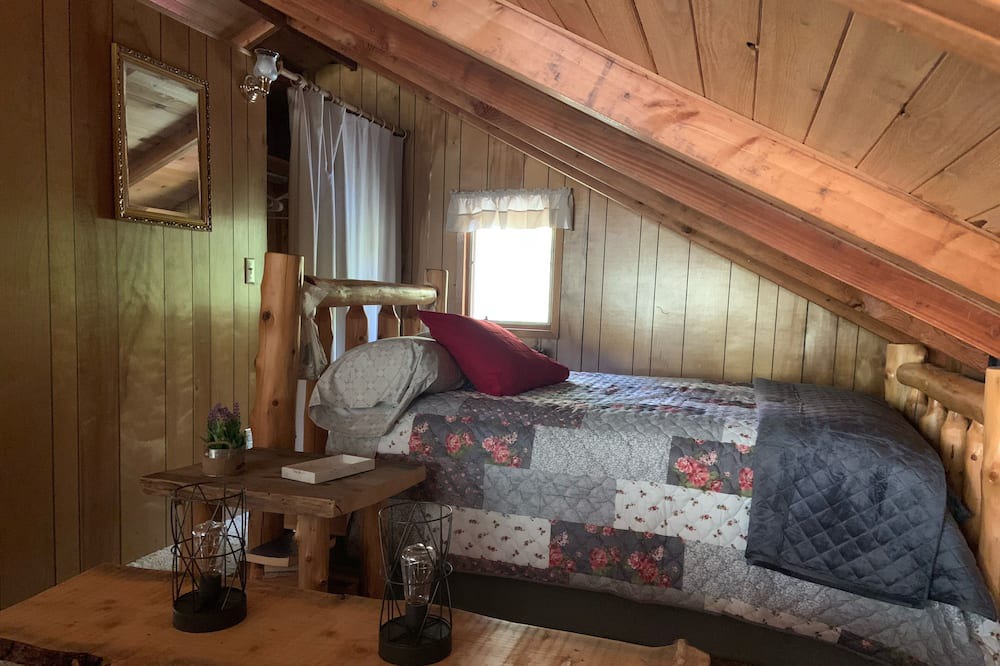 Photo of Bedroom in Sturgeon Lake