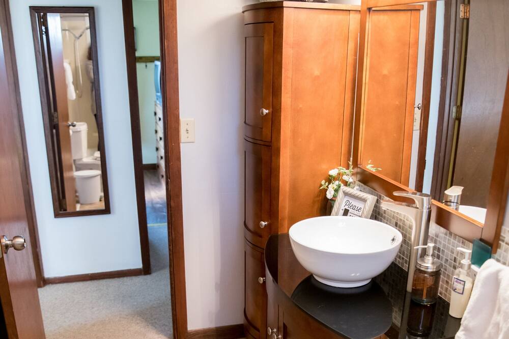 Photo of Bathroom in Pine City