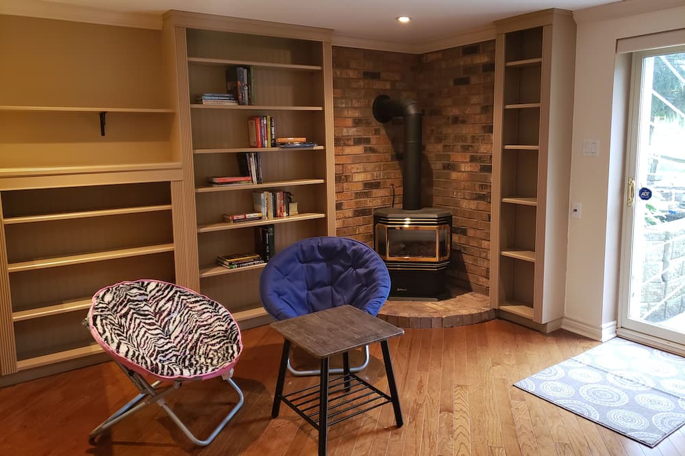 Photo of Livingroom in Westminster
