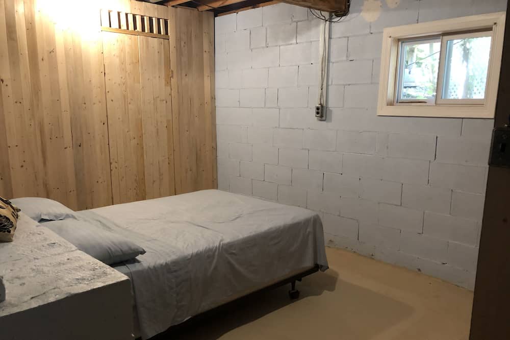 Photo of Bedroom in Faraday