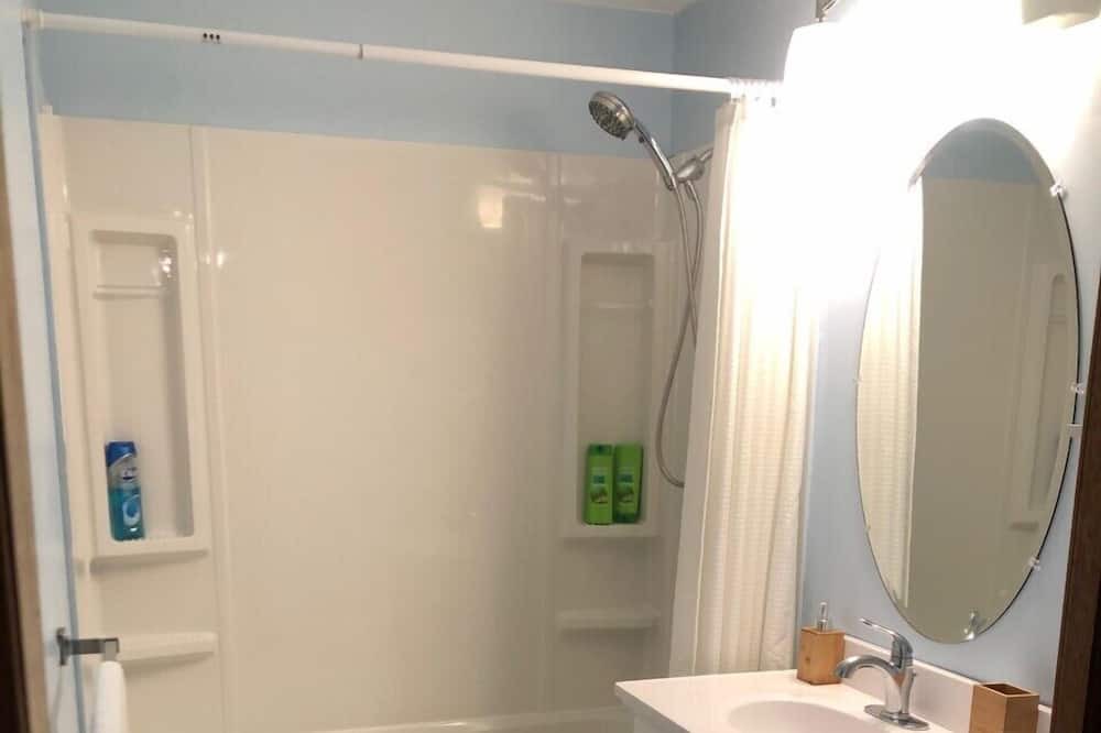 Photo of Bathroom in Faraday