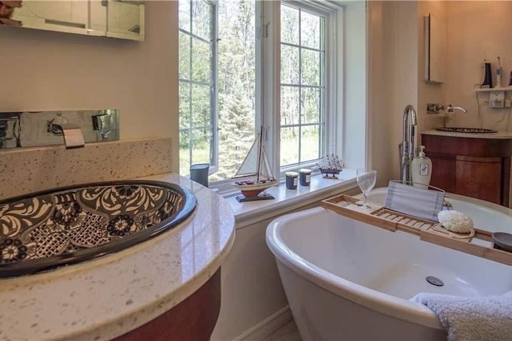 Photo of Bathroom in Huntsville