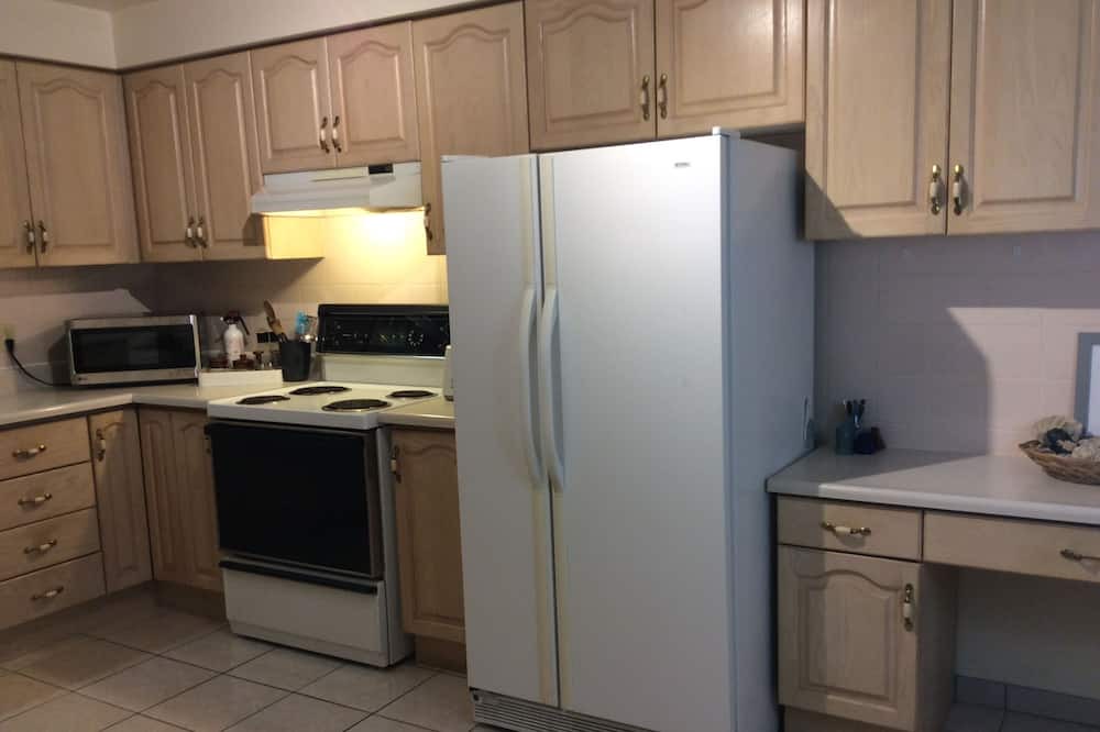 Photo of Kitchen in Dundas