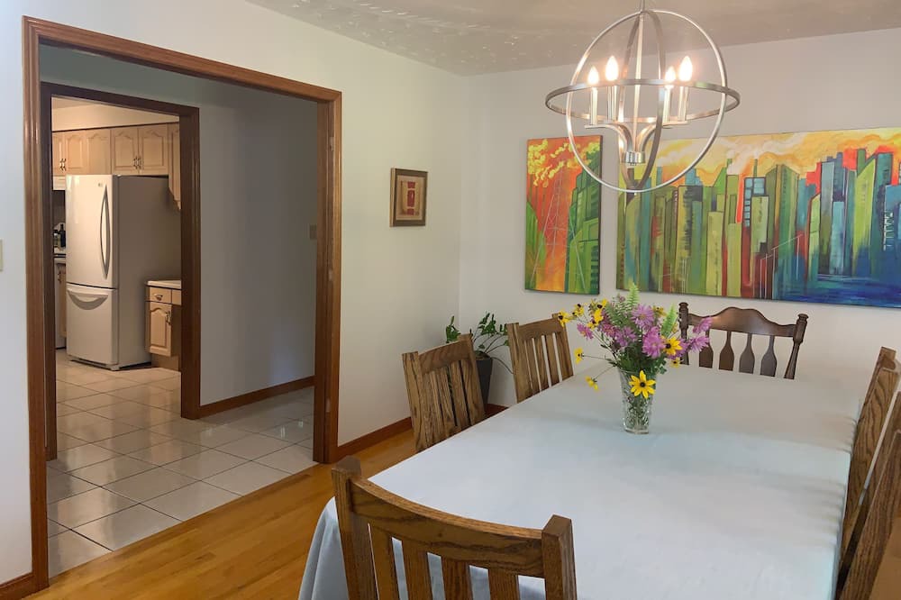 Photo of Bedroom in Dundas