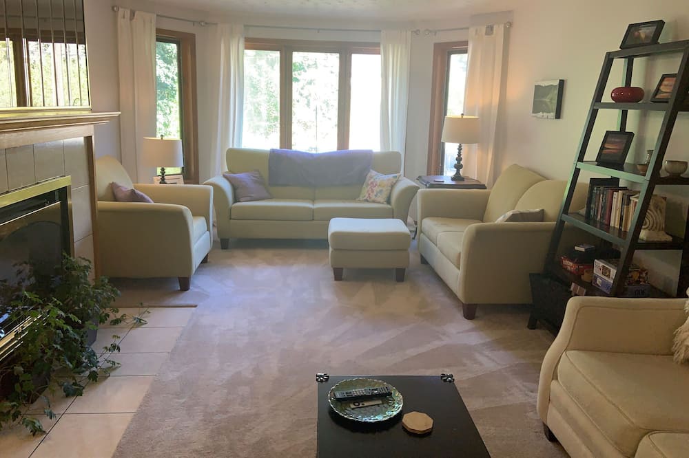 Photo of Bedroom in Dundas
