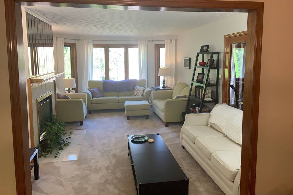 Photo of Bedroom in Dundas