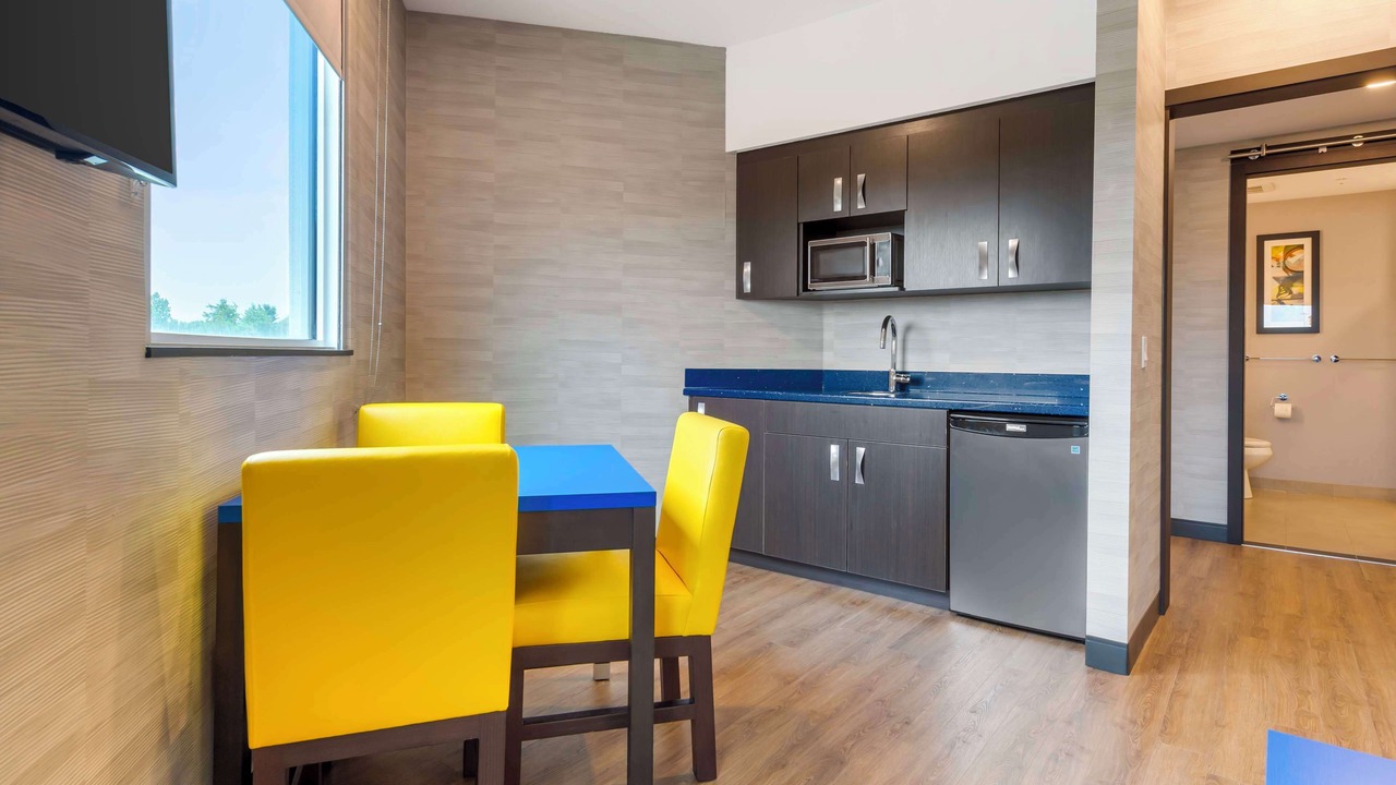 Photo of Kitchen in Ottawa Division