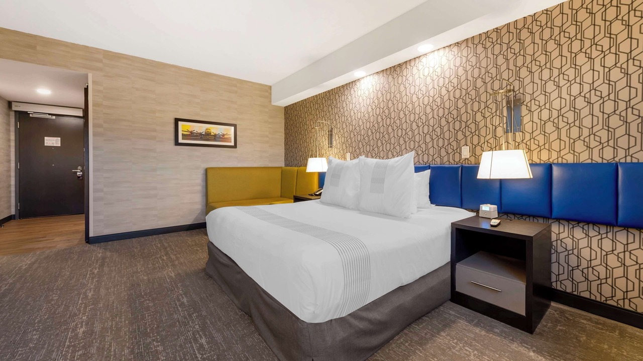 Photo of Bedroom in Ottawa Division