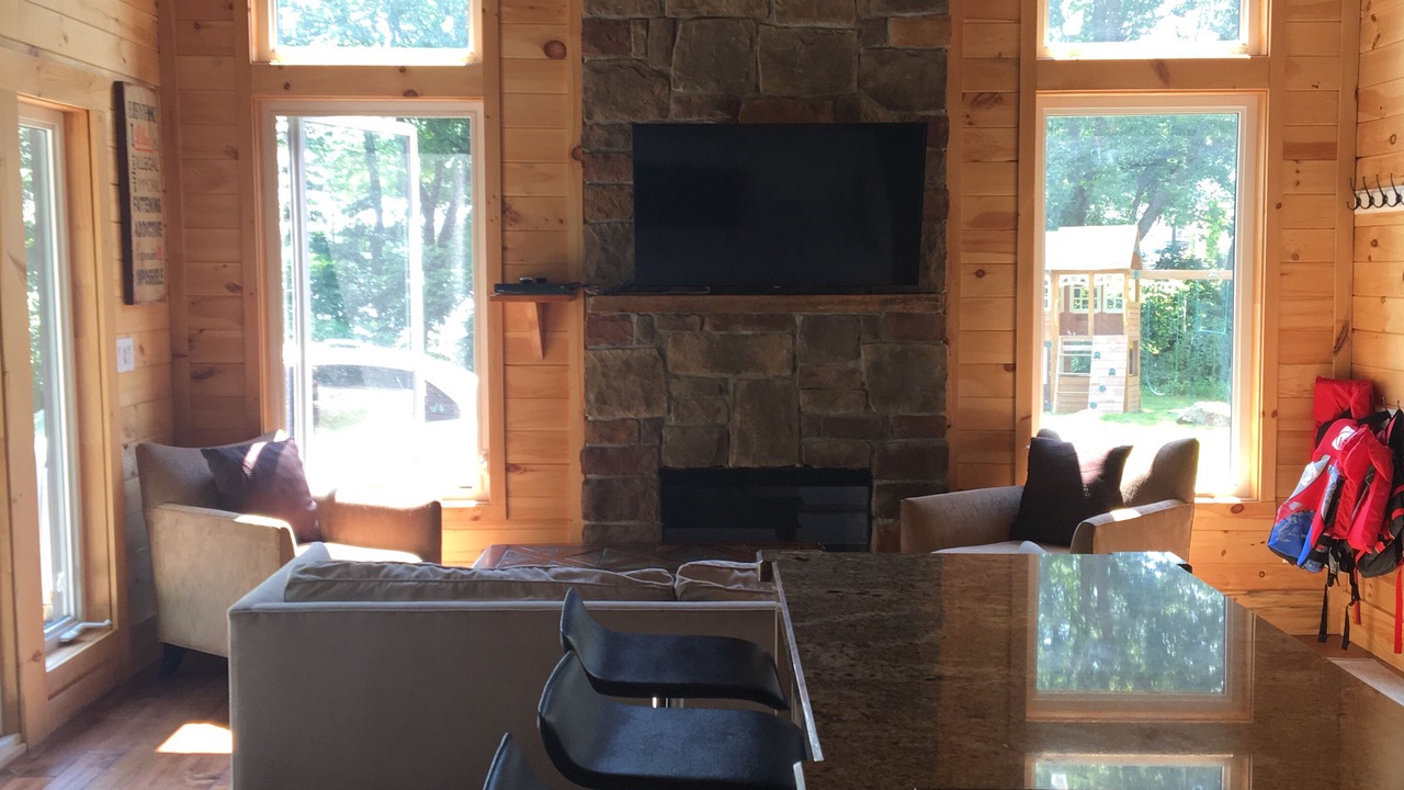 Photo of Livingroom in Sharbot Lake