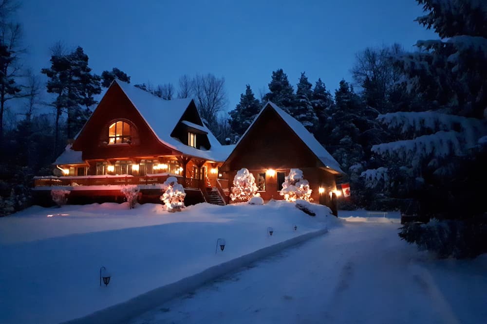 Photo of Outdoor in Clearview