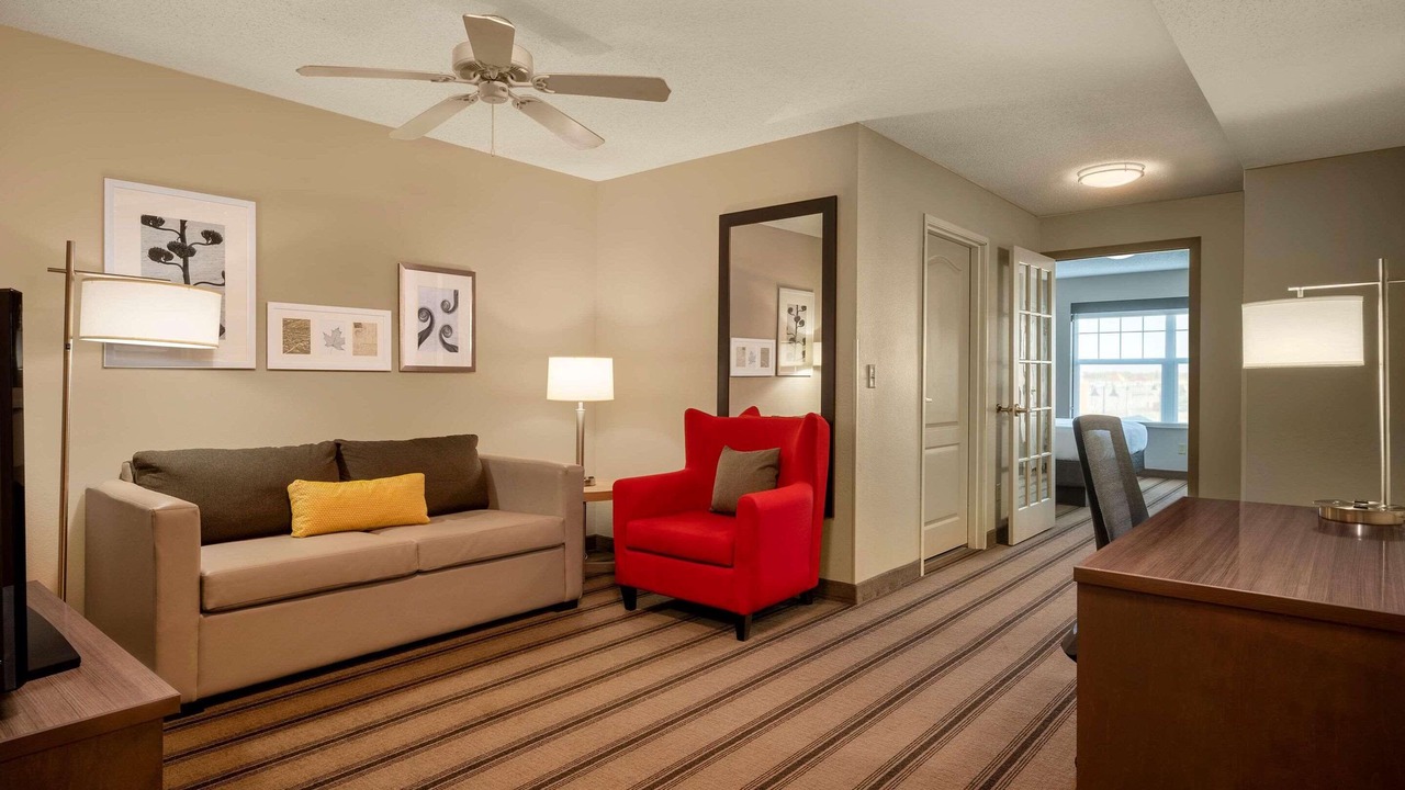 Photo of Bedroom in Albertville