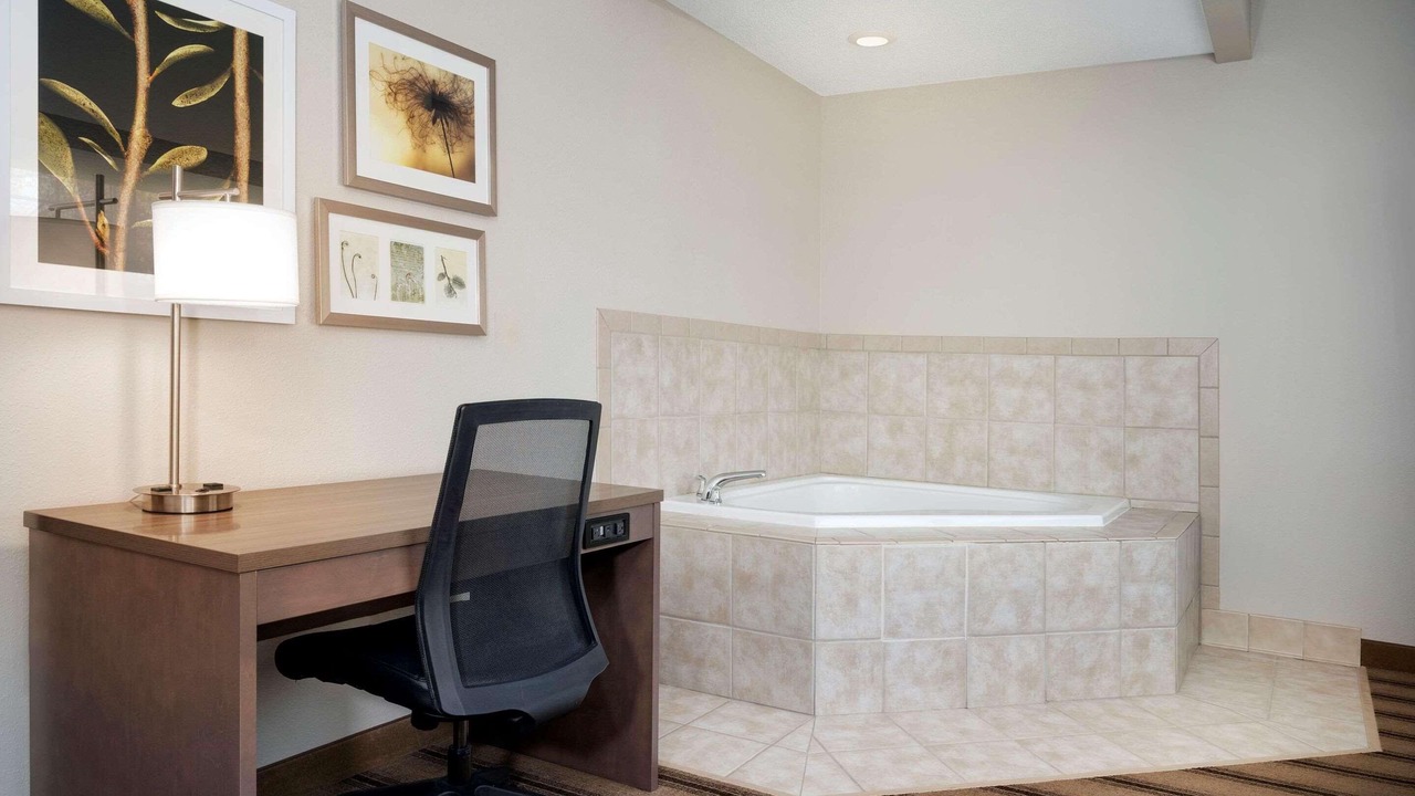 Photo of Bedroom in Albertville