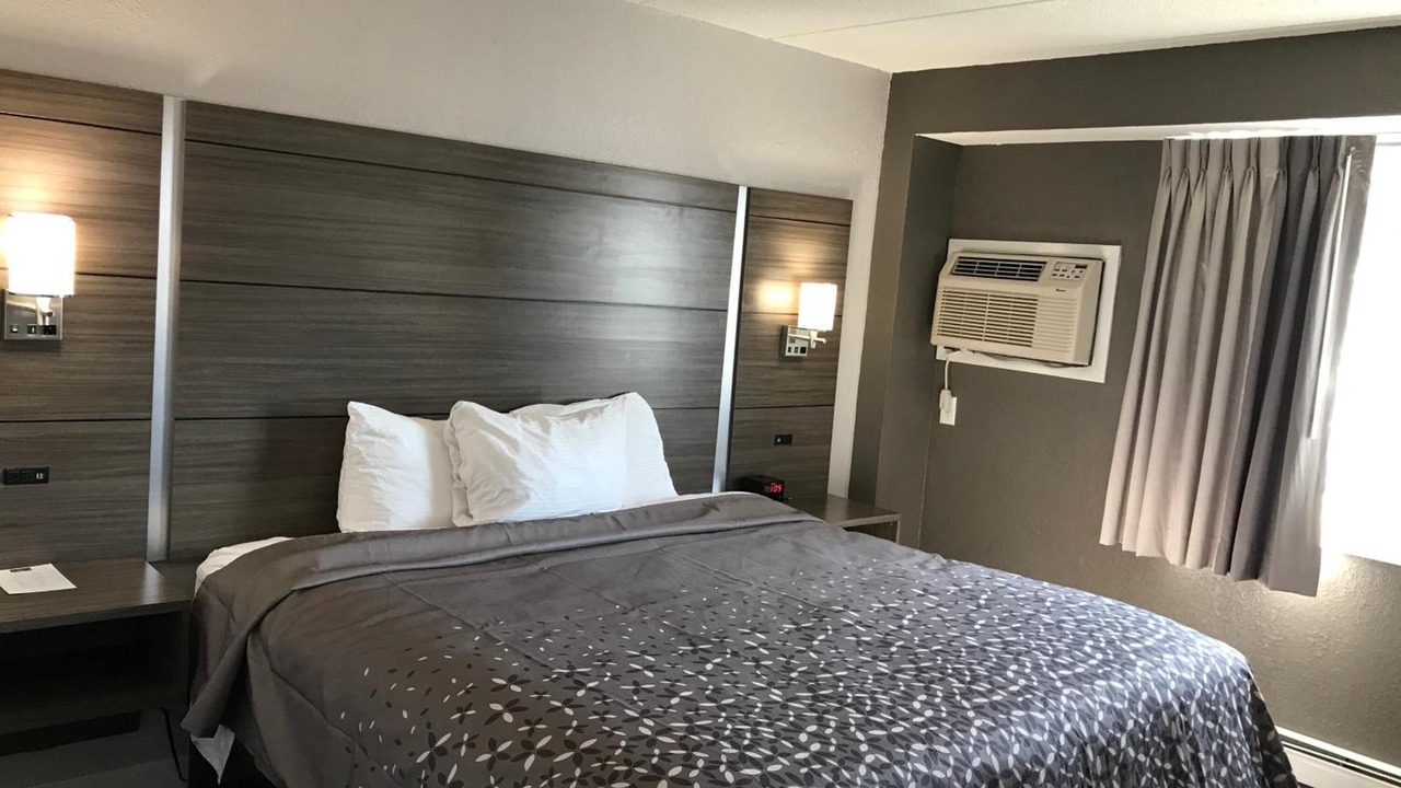 Photo of Bedroom in Clearwater