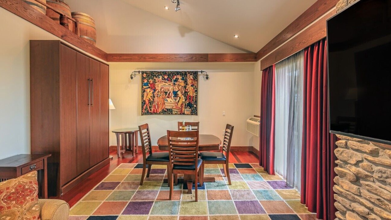 Photo of Livingroom in Bloomfield