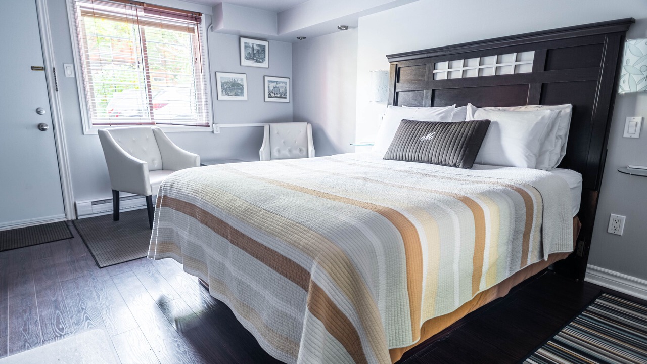 Photo of Bedroom in Downtown Ottawa